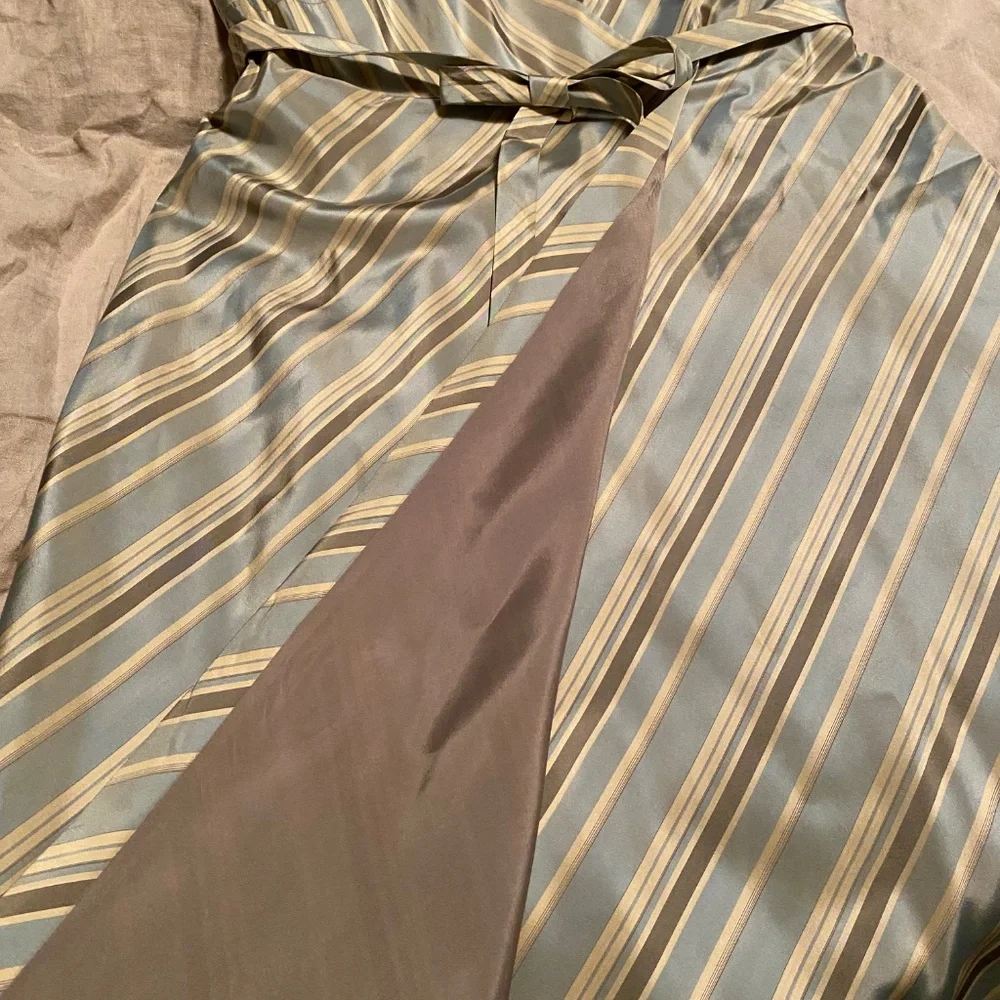 Banana Republic striped silk taffeta sundress in blues - Picture 3 of 6